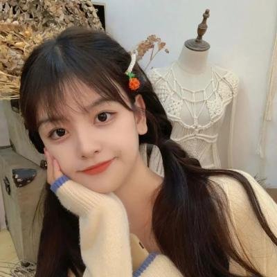笼中女囚
