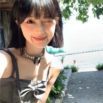 小镇春回